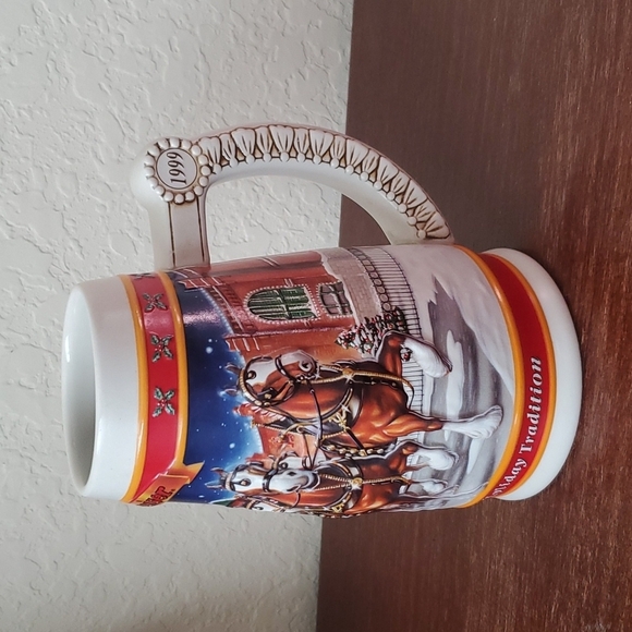 VTG 1999 Budweiser Beer holiday Collectible Stein "A Century of Tradition" - Picture 4 of 10